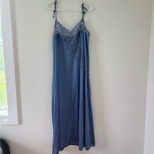 Vassarette Blue Lace Chemise Slip